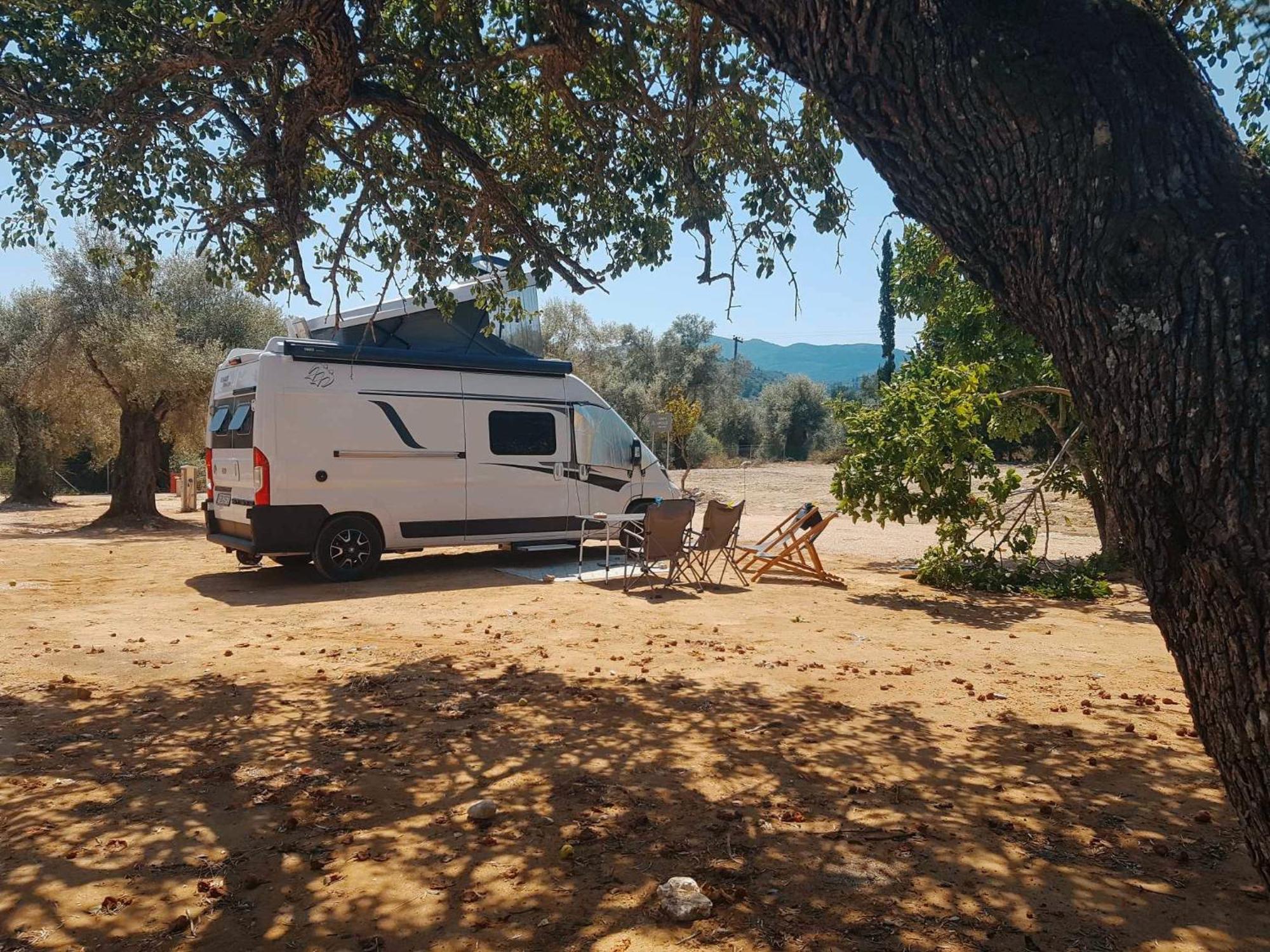 Nirikos Camping Spasmeni Vrisi Kültér fotó