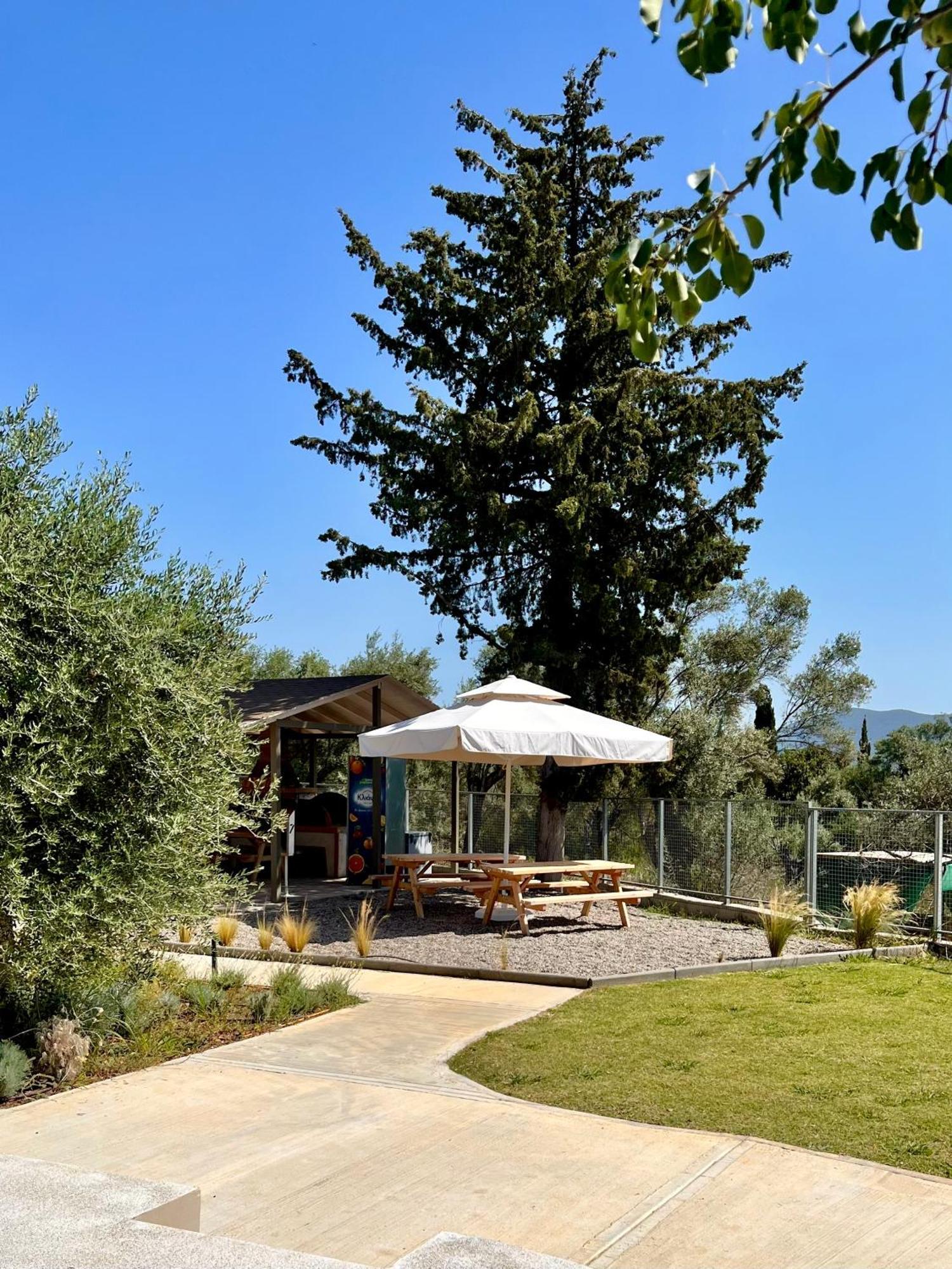 Nirikos Camping Spasmeni Vrisi Kültér fotó